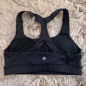 Back lululemon sports bra
